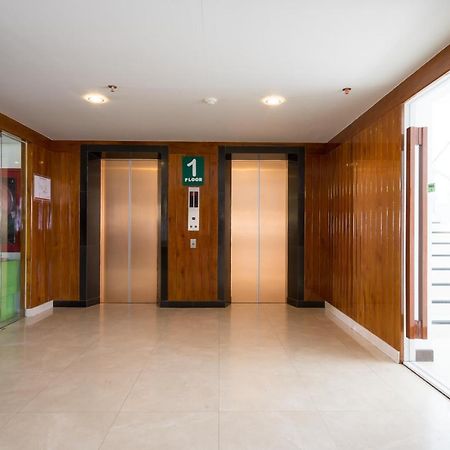 ไนซ์ เรสซิเดนซ์ Hotel กรุงเทพมหานคร ภายนอก รูปภาพ