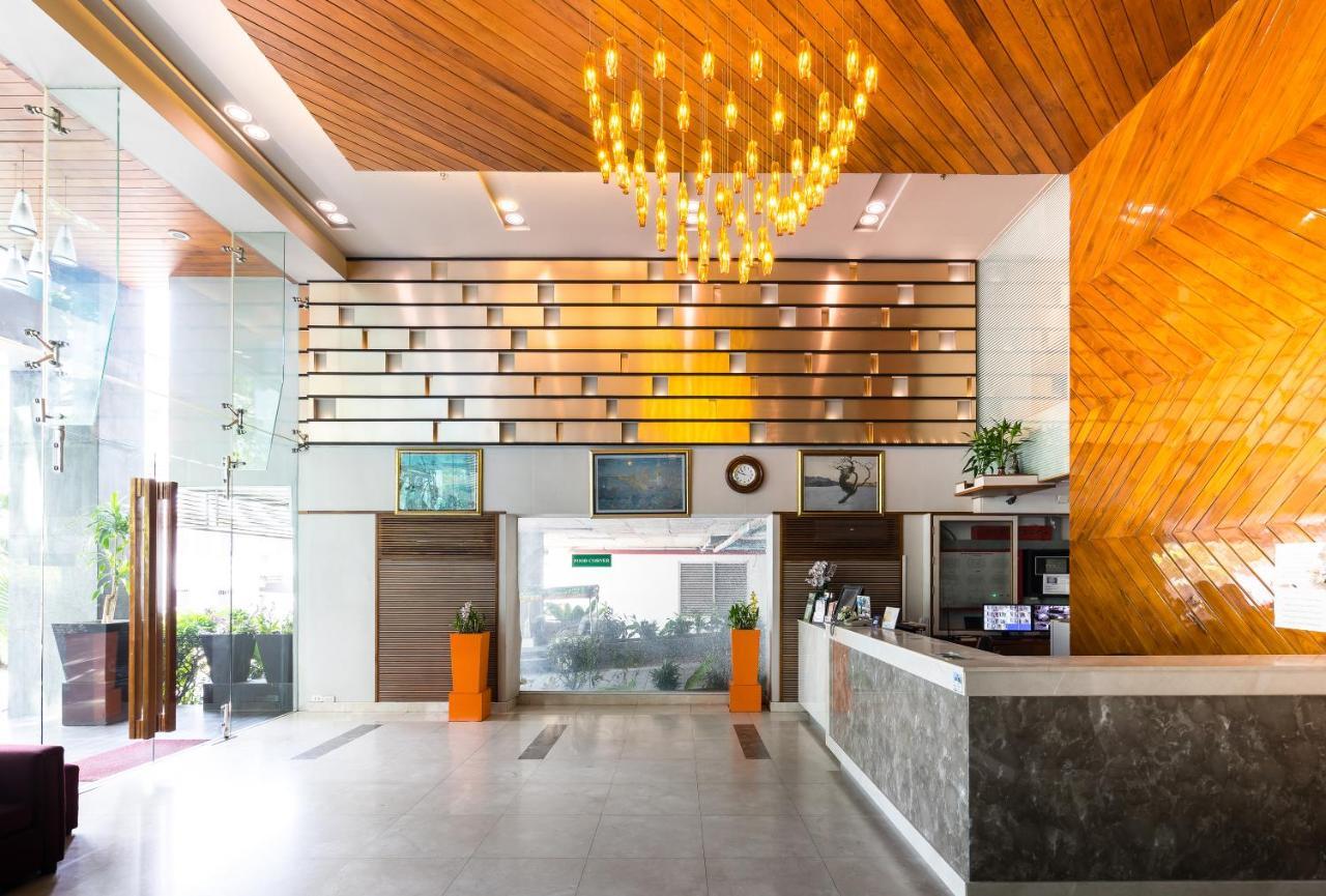 ไนซ์ เรสซิเดนซ์ Hotel กรุงเทพมหานคร ภายนอก รูปภาพ