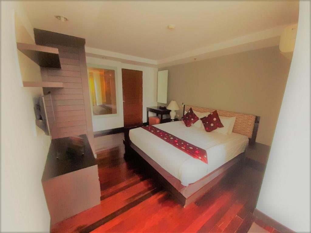ไนซ์ เรสซิเดนซ์ Hotel กรุงเทพมหานคร ภายนอก รูปภาพ