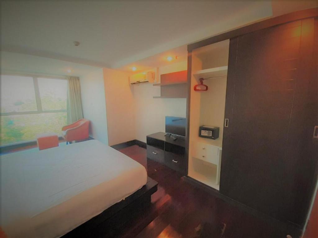 ไนซ์ เรสซิเดนซ์ Hotel กรุงเทพมหานคร ภายนอก รูปภาพ