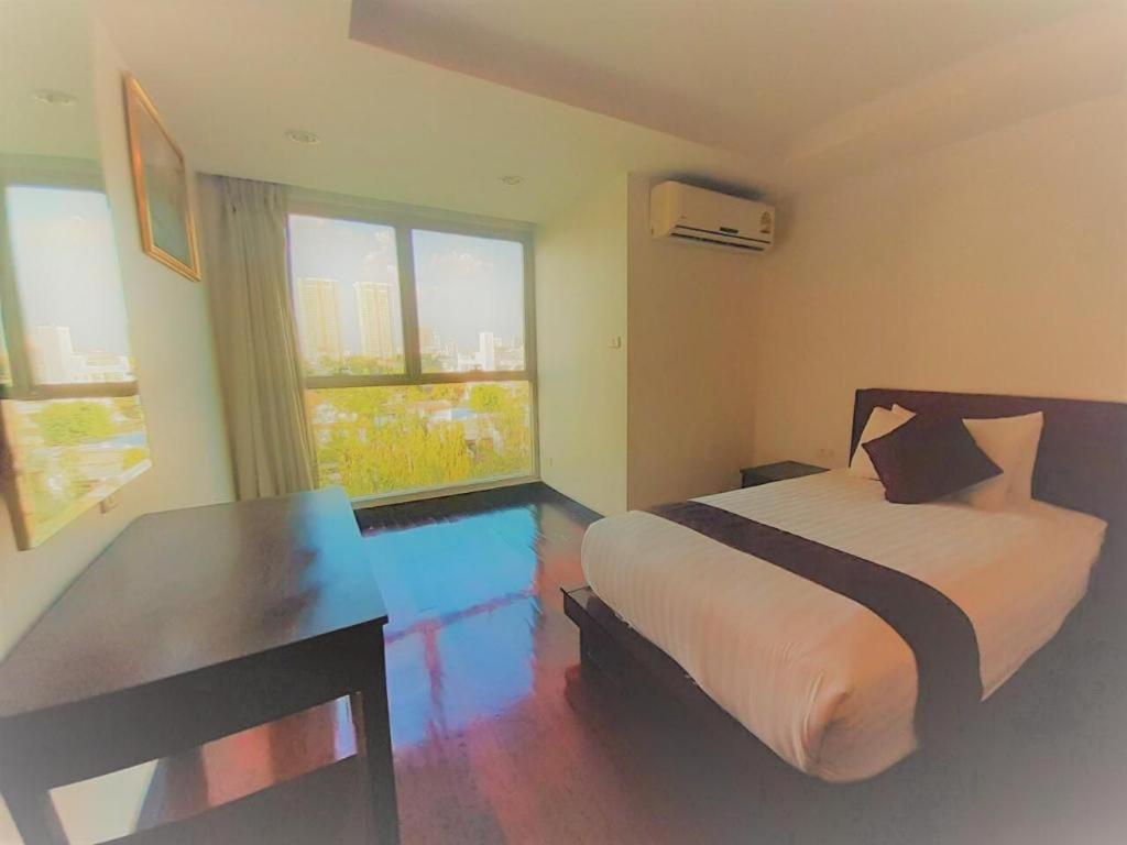 ไนซ์ เรสซิเดนซ์ Hotel กรุงเทพมหานคร ภายนอก รูปภาพ